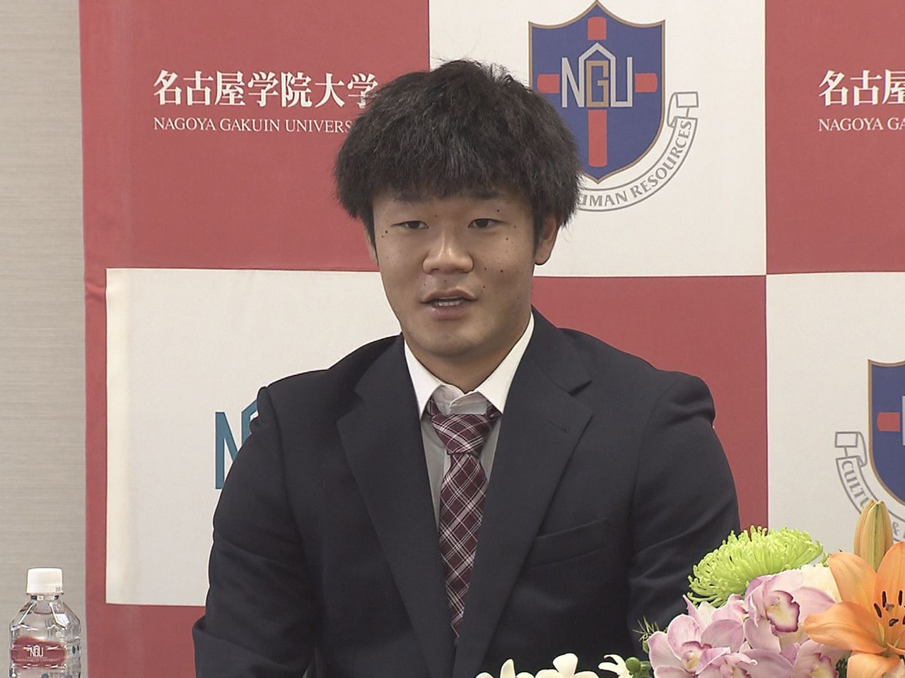 多治見市出身で名古屋学院大学サッカー部の近藤慶一選手が来シーズンからＪ２リーグの...