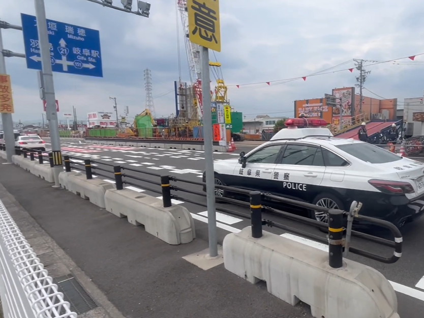 事故が多発傾向にある夏の行楽シーズンを前に、県警は１５日、普段から交通量が多い国...