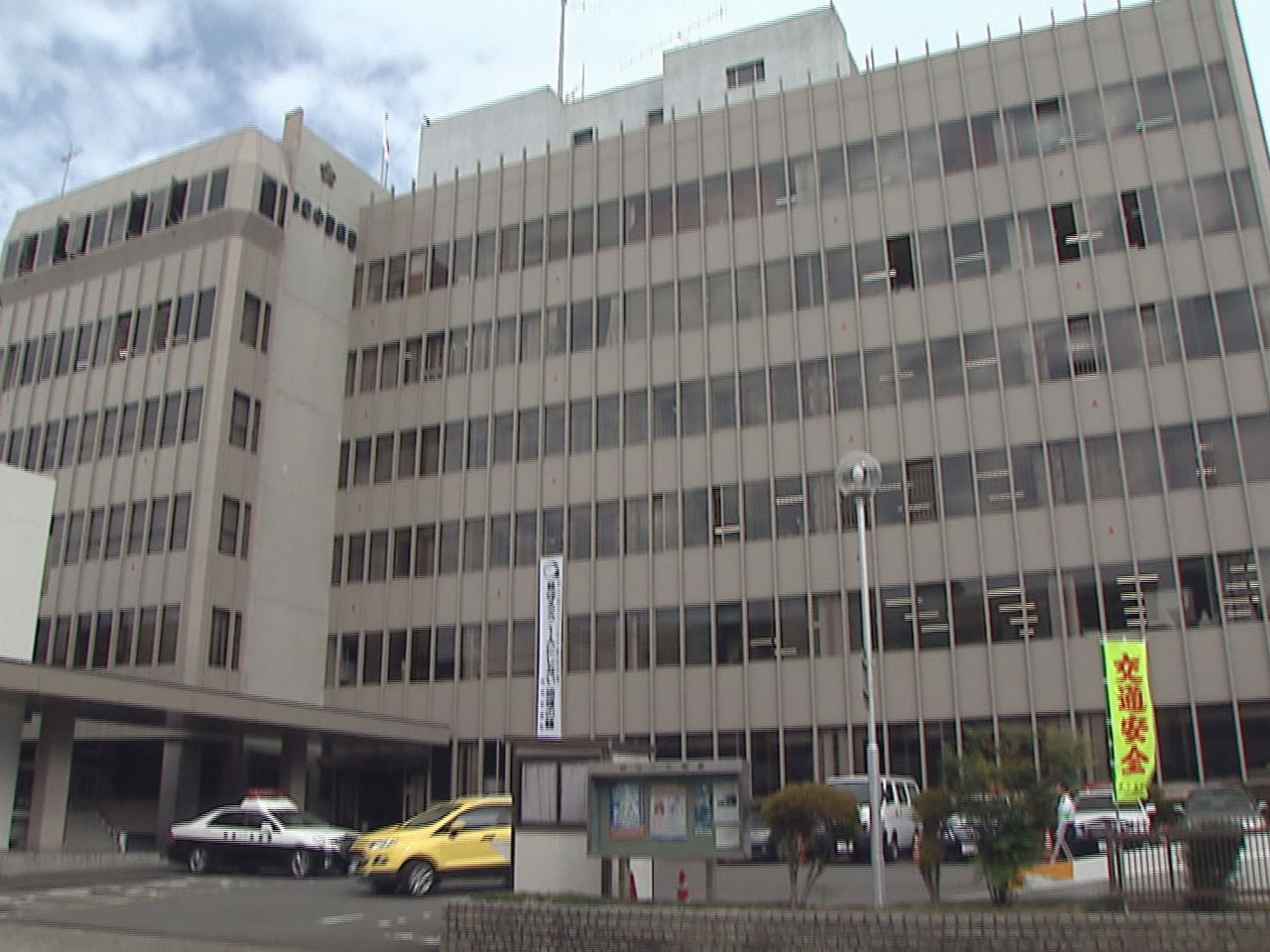 7月31日、岐阜市内の学習塾のトイレで女子高校生を盗撮したとして、男子高校生が3...
