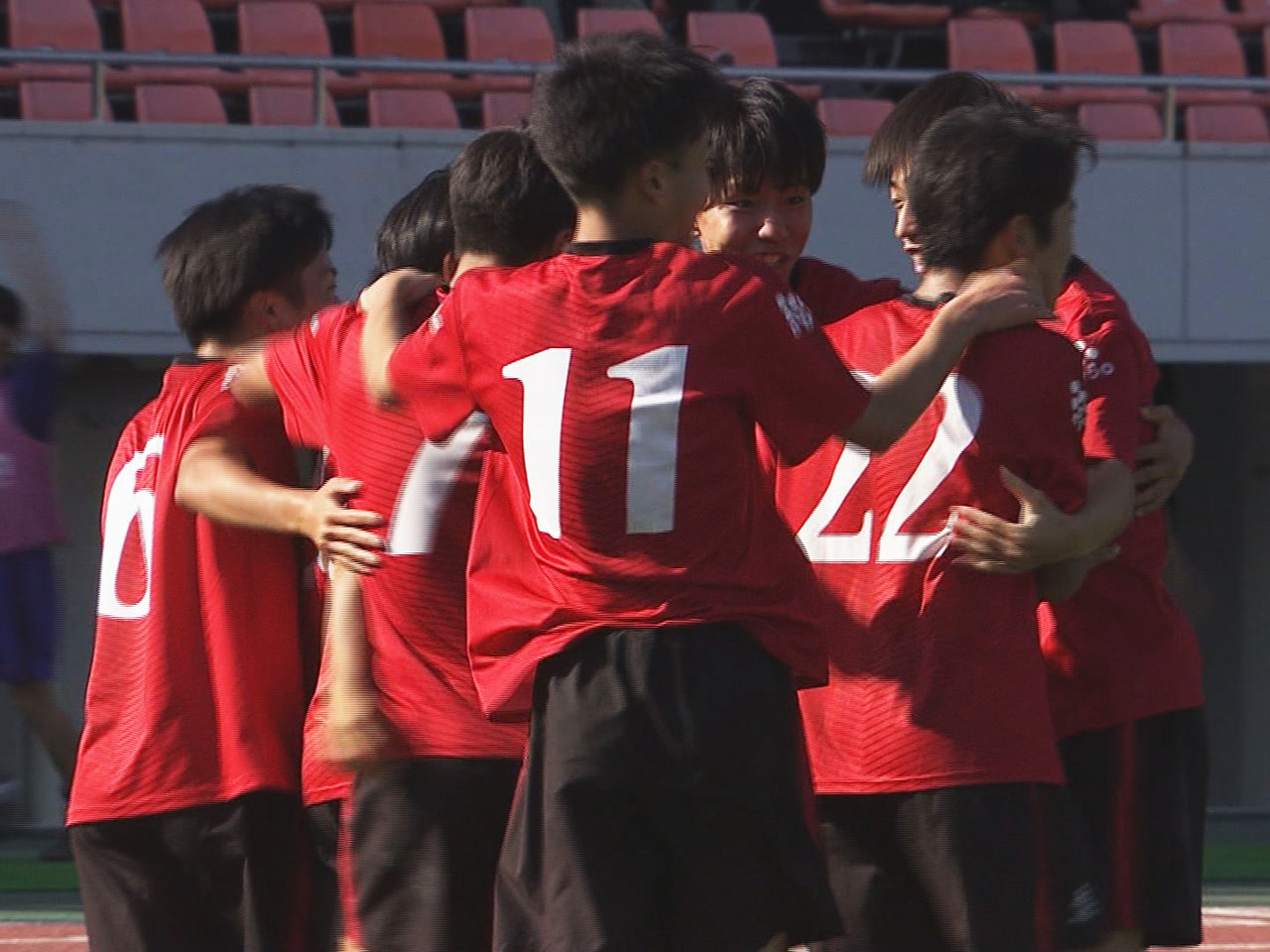全国高校サッカー選手権の組み合わせ抽選会が２１日、オンラインで行われ、岐阜県代表...