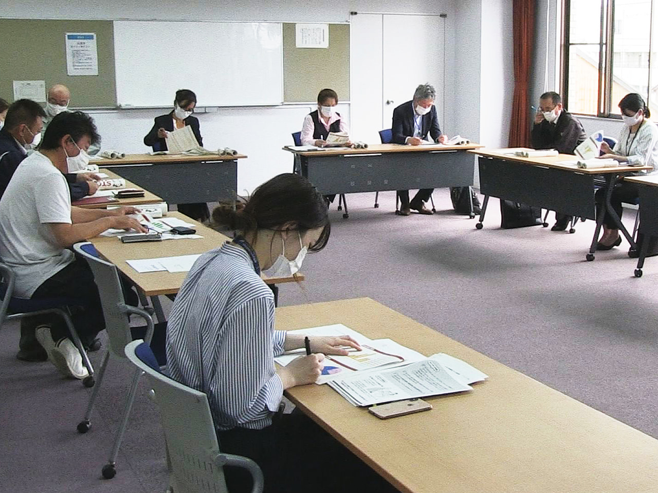 新型コロナウイルスに感染する外国人の割合が高い岐阜県美濃加茂市で、外国人を派遣し...