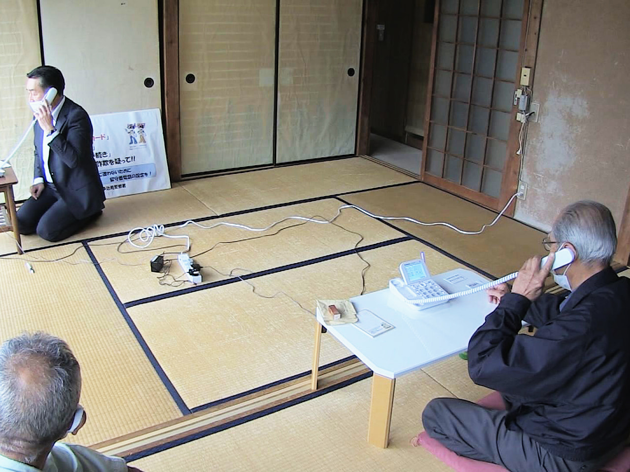 ニセ電話詐欺の被害を防ごうと、不審な電話を高齢者が受ける模擬体験会が20日、岐阜...