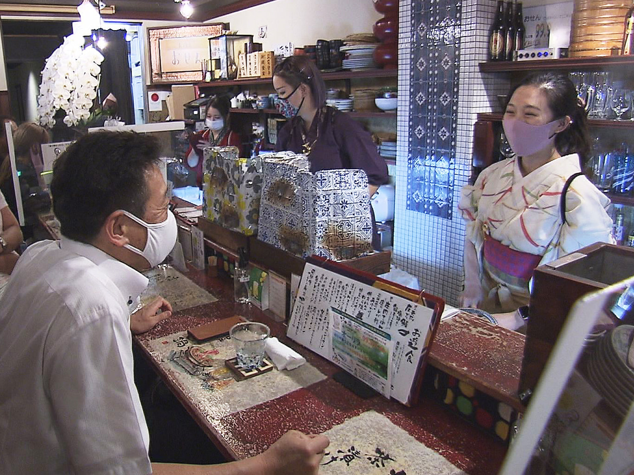 新型コロナのまん延防止等重点措置が岐阜県で解除された21日、岐阜市の居酒屋などは...