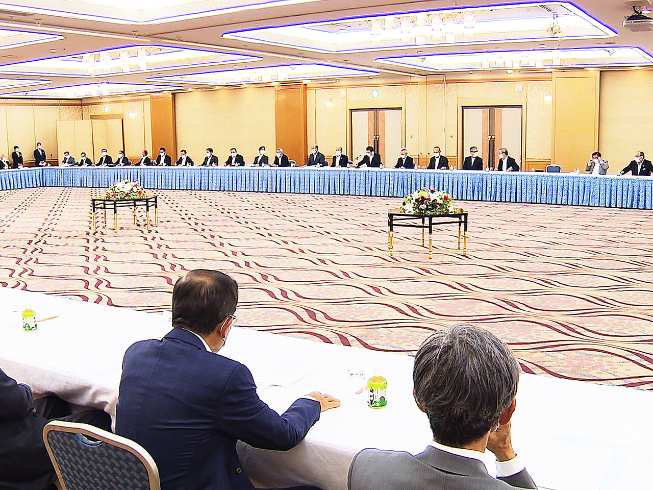 岐阜県内の15の商工会議所の会頭・副会頭会議が19日、岐阜市で行われ、アフターコ...