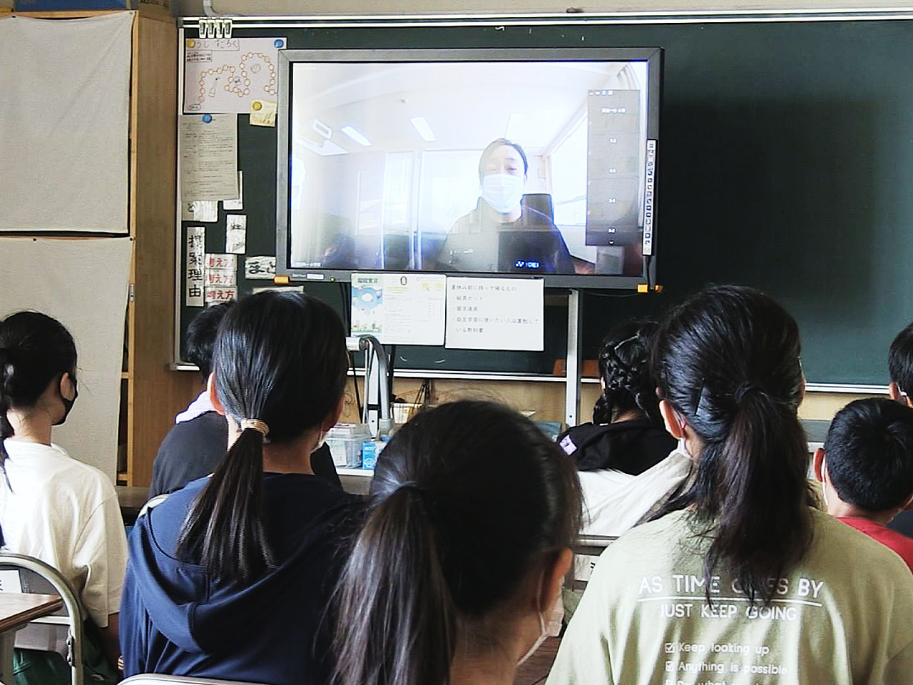 岐阜県内の公立小中学校約550校で20日、終業式が行われました。 21日から待望...