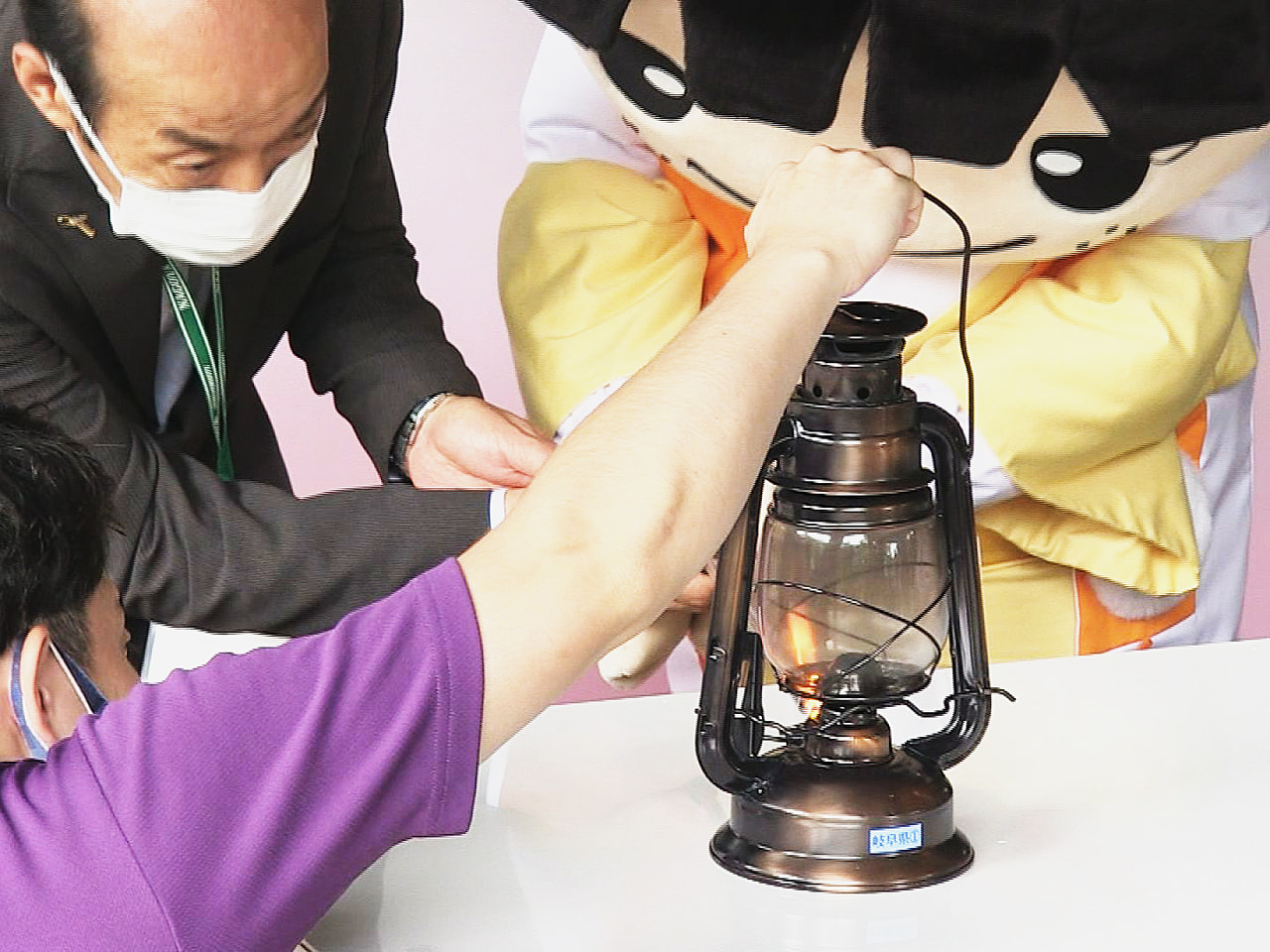 10月30日に開幕する「ねんりんピック岐阜2021」の会場でともされる「炬火」の...