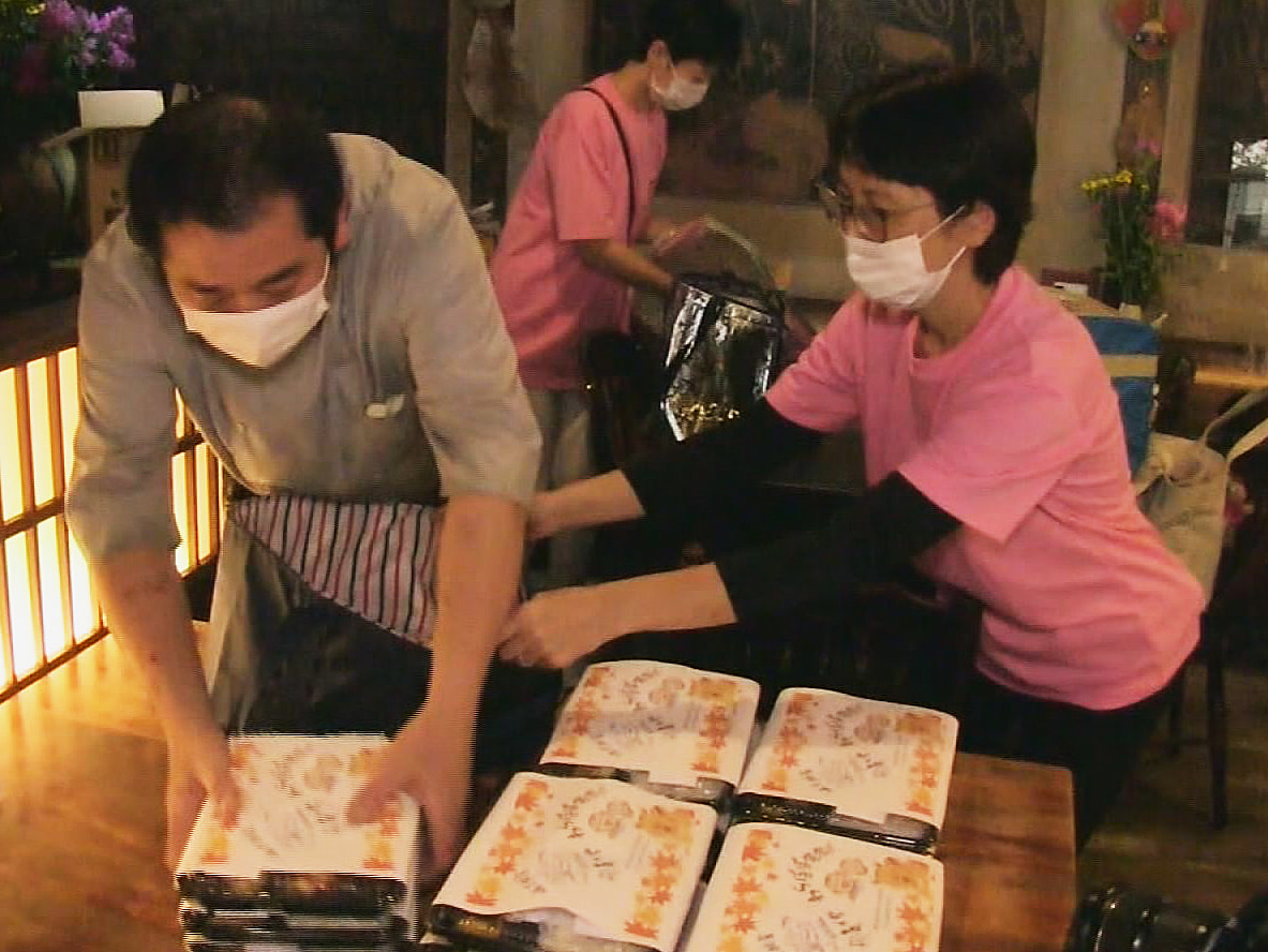 新型コロナウイルスの影響で、経済的な理由などから子どもたちの夕食を用意するのが難...