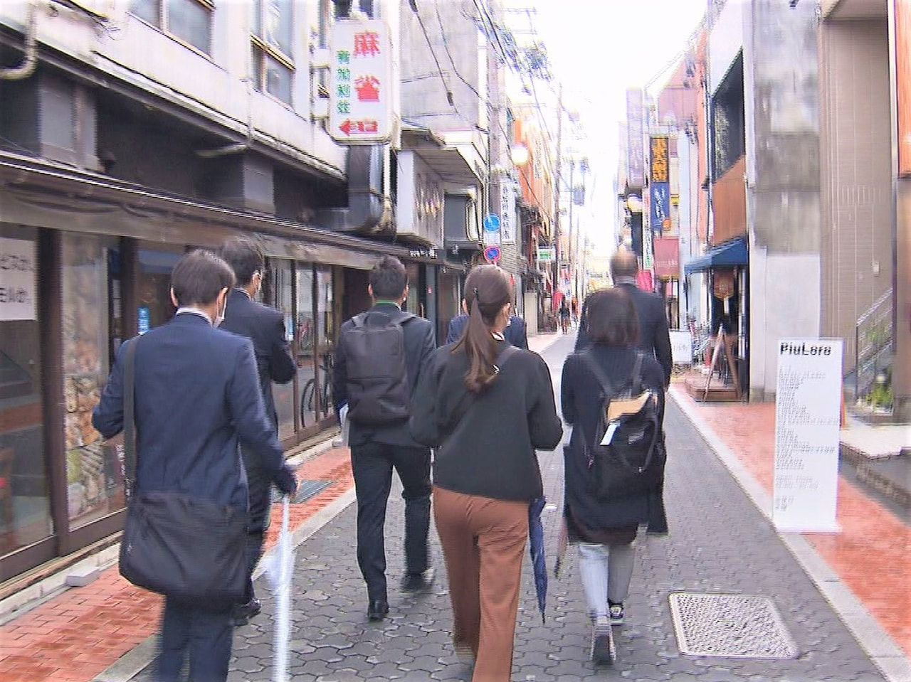 岐阜県内の飲食店で新型コロナウイルスのクラスターが発生したことを踏まえ、岐阜市の...