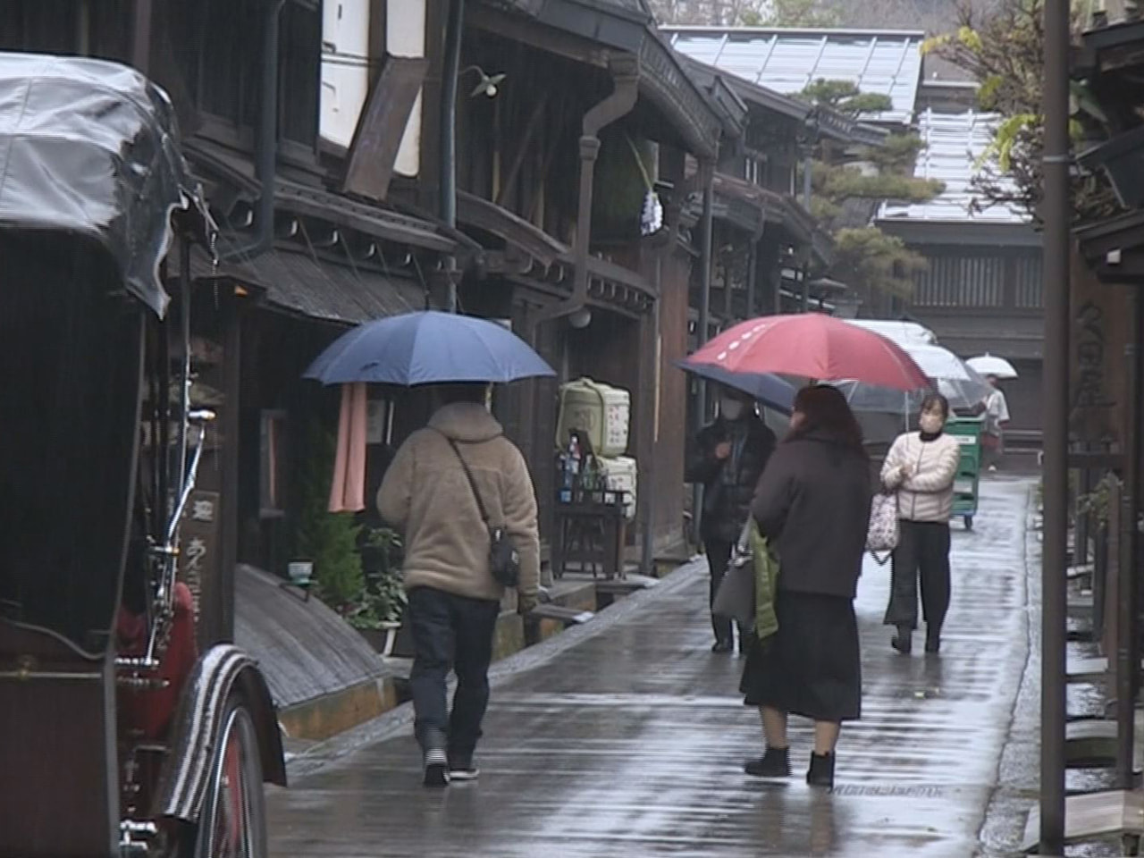 岐阜県では冬型の気圧配置が強まるため今夜遅くからあす昼前にかけて山間部を中心に、...