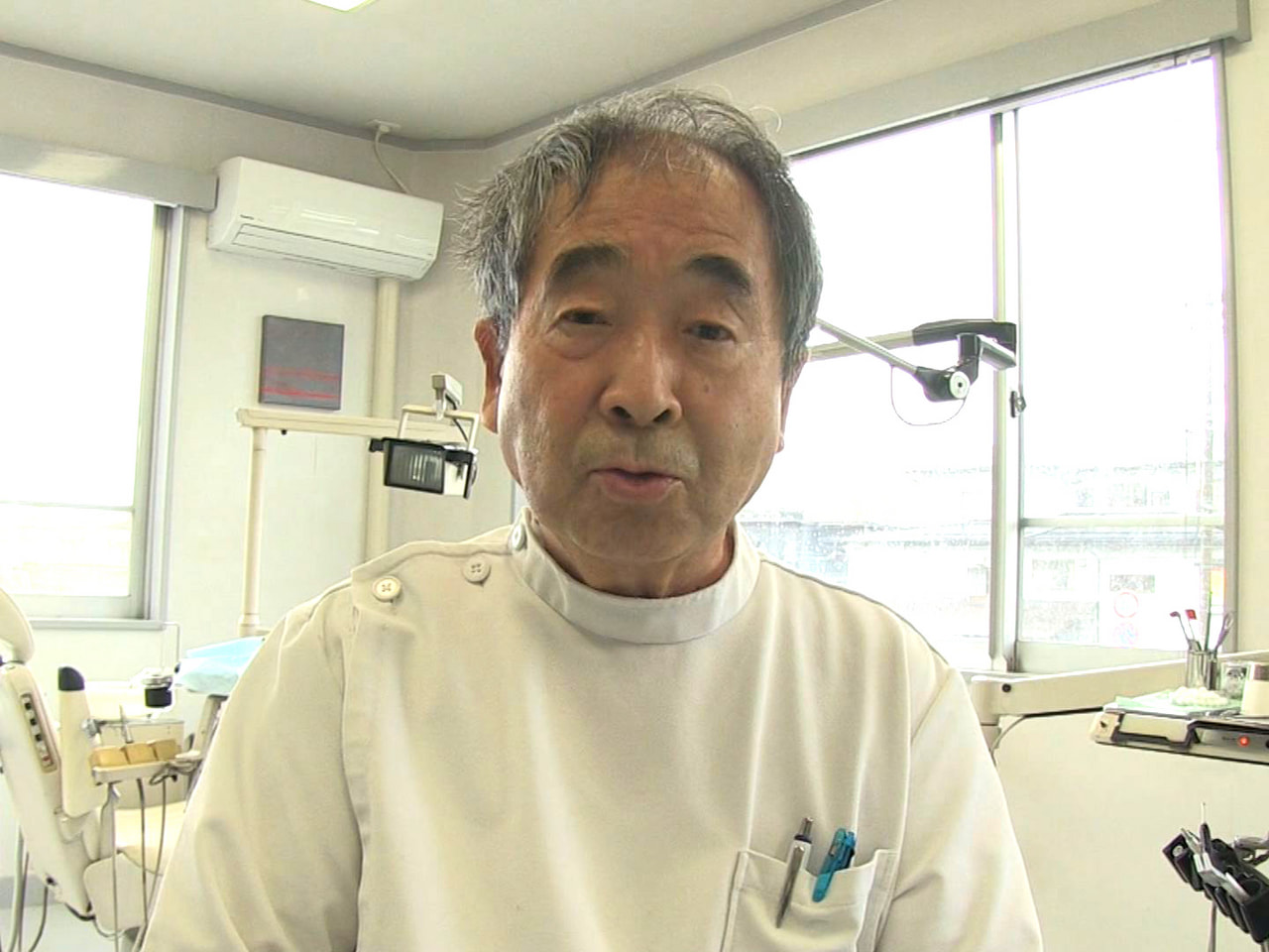 春の叙勲の受章者が29日発表され、岐阜県内在住では旭日章、瑞宝章計53人が栄誉に...