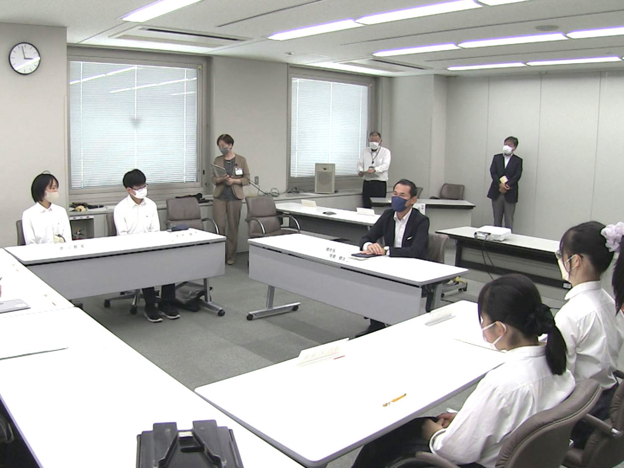 関市の高校生が若者目線でのまちづくりを提言する発表会が１日、関市役所で行われ、市...