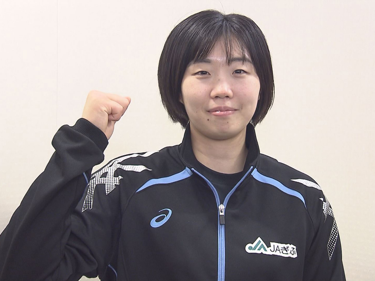 バレーボール女子Ⅴ2リーグに所属するJAぎふリオレーナの選手らが24日、岐阜放送...