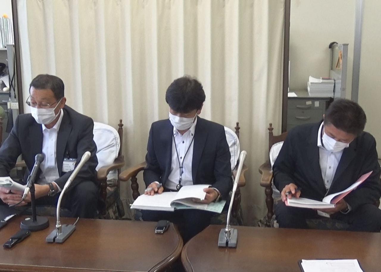 2021年度に岐阜県内の小中学校で不登校となっている児童生徒の数は、前の年度から...