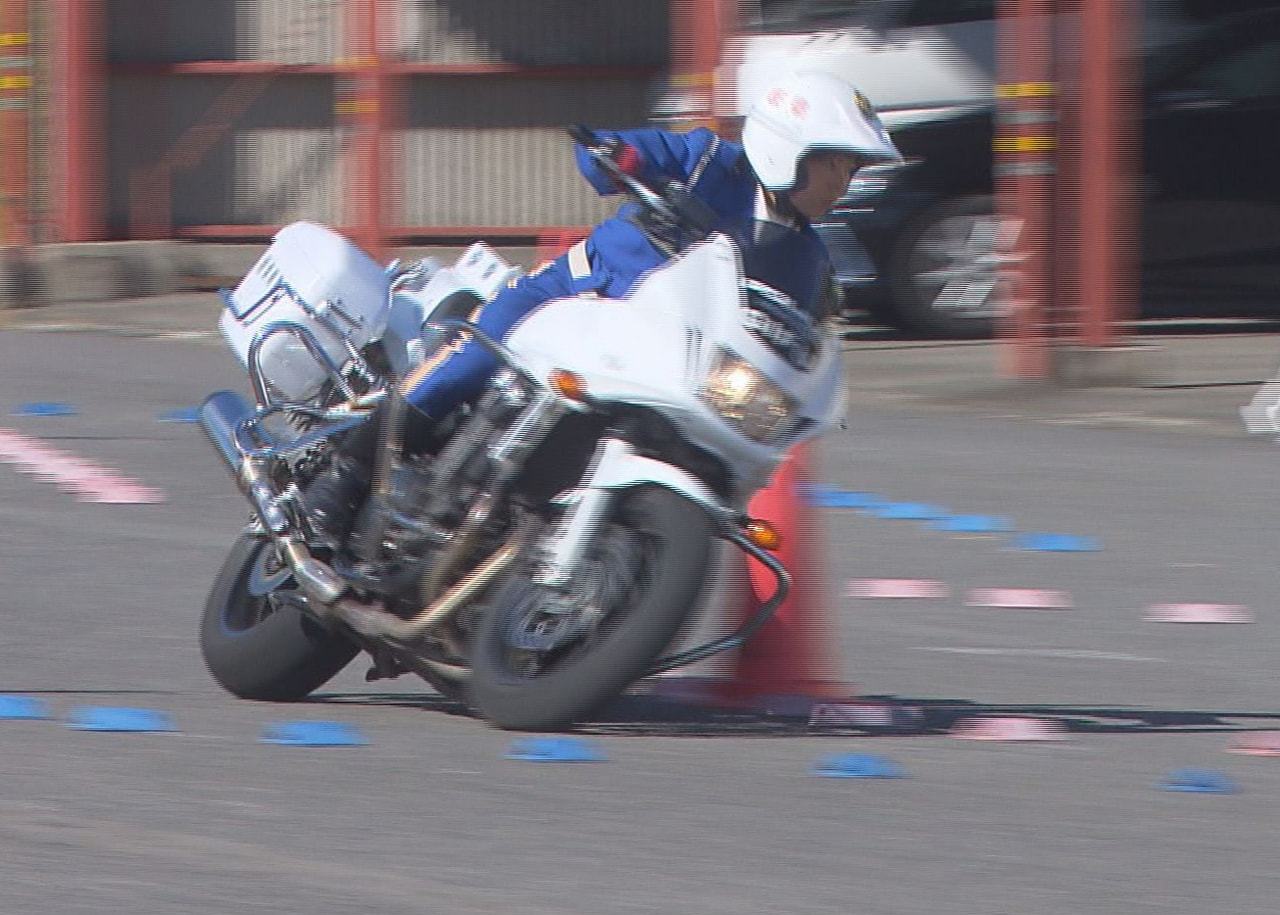 10月に茨城県で開かれた全国白バイ安全運転競技大会で、岐阜県警交通機動隊の河路(...