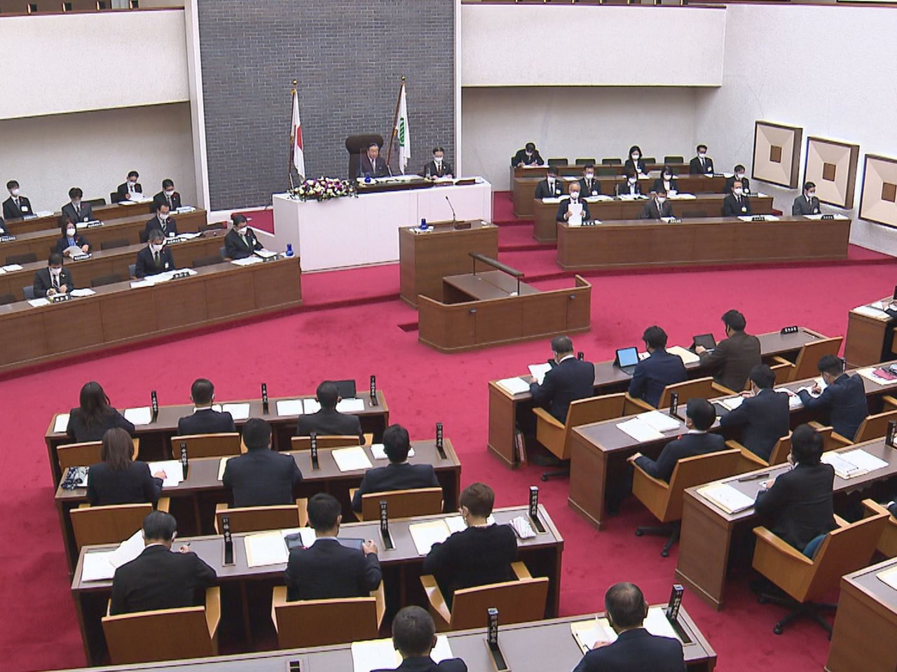 岐阜県議会の定例会は1日開会し、新型コロナウイルス対策などを盛り込んだおよそ48...