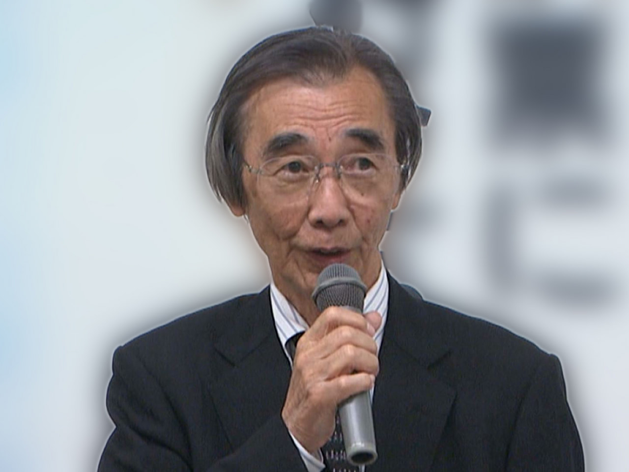 現職の国会議員に成り済まして、新幹線のグリーン券をだまし取ったとして詐欺などの罪...