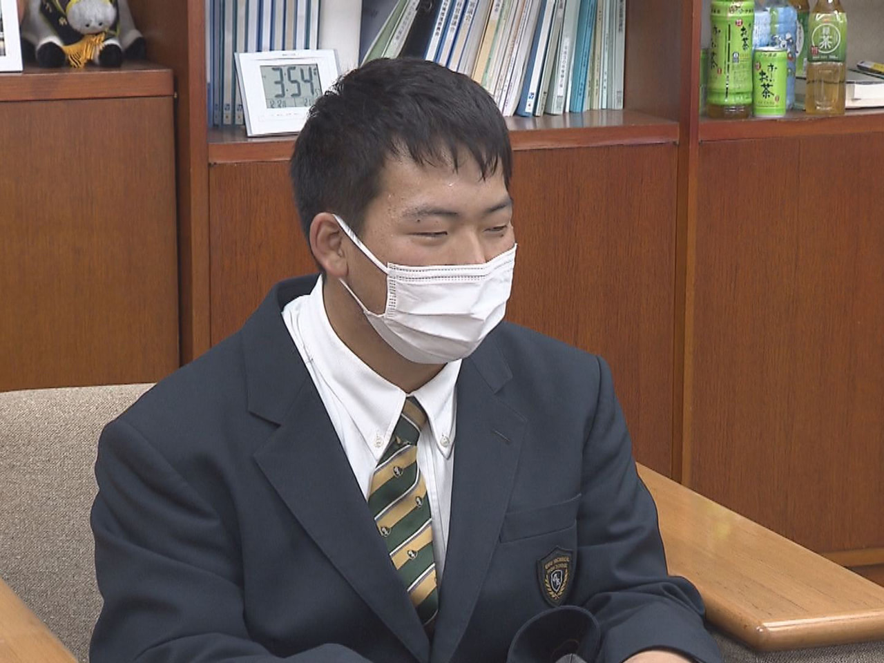 第102回全国高校ラグビー大会に岐阜県代表として出場する岐阜工業の選手らが12日...