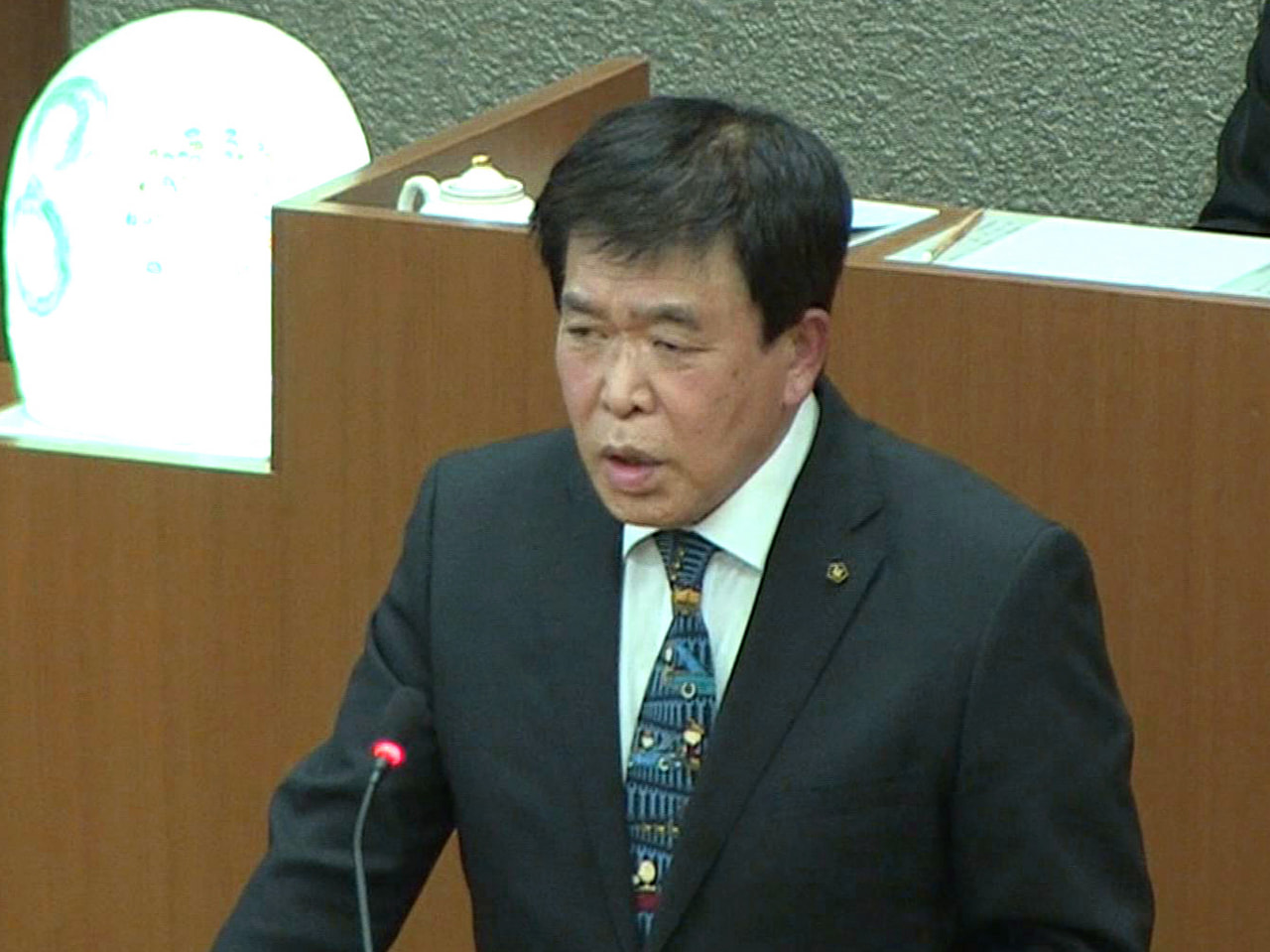 岐阜県多治見市の古川雅典市長(70)は13日、任期満了に伴い来年の統一地方選で行...