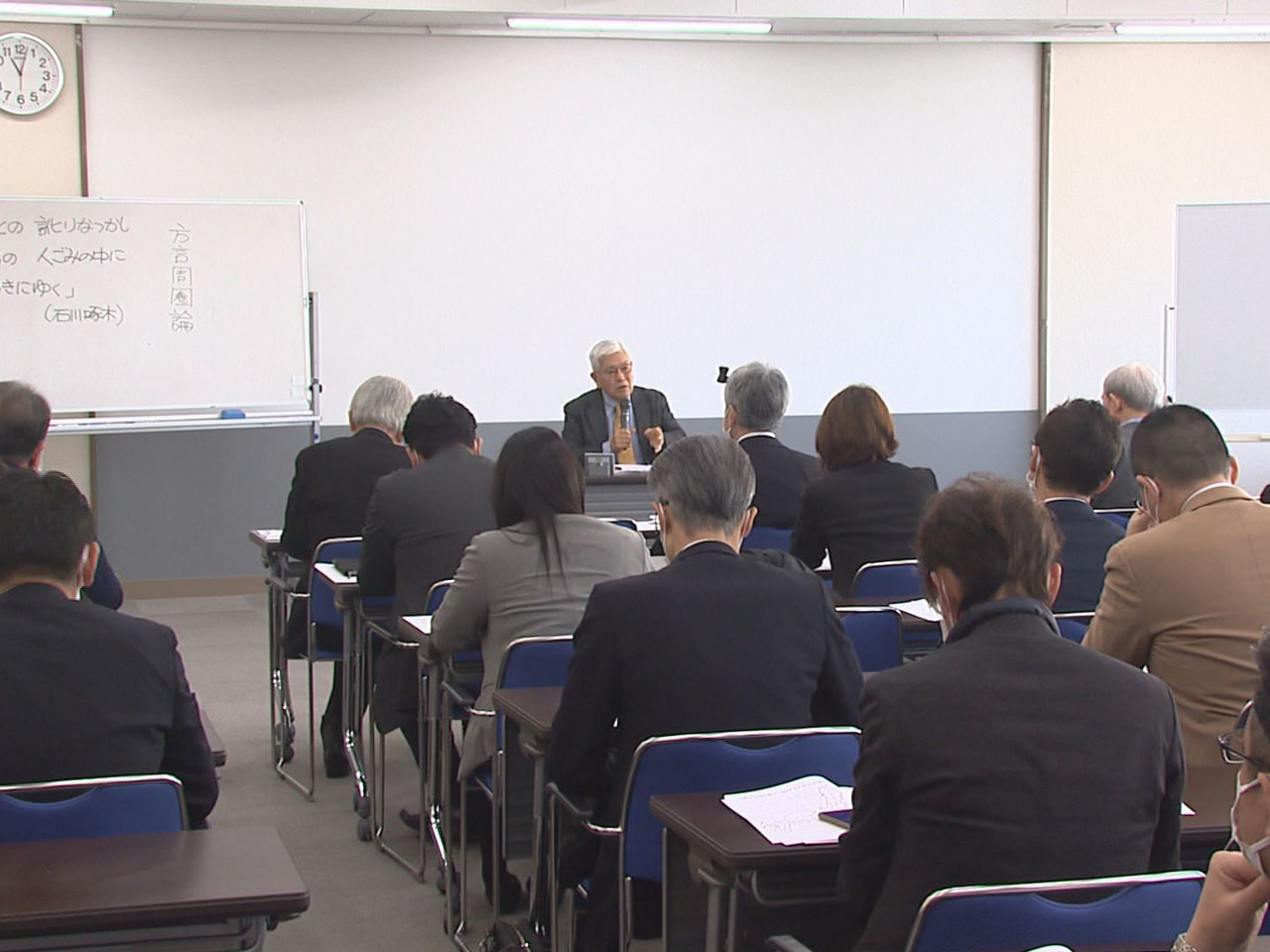 岐阜県内の広告業者らで構成する岐阜広告協会の新年互例会が２３日、岐阜市で開かれま...