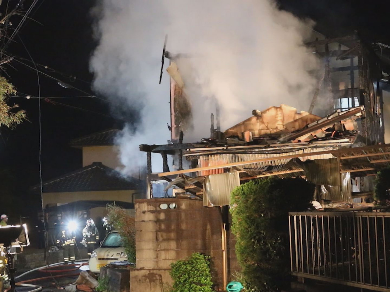 10日未明、多治見市の住宅で火事があり、焼け跡から女性の遺体が見つかりました。 ...