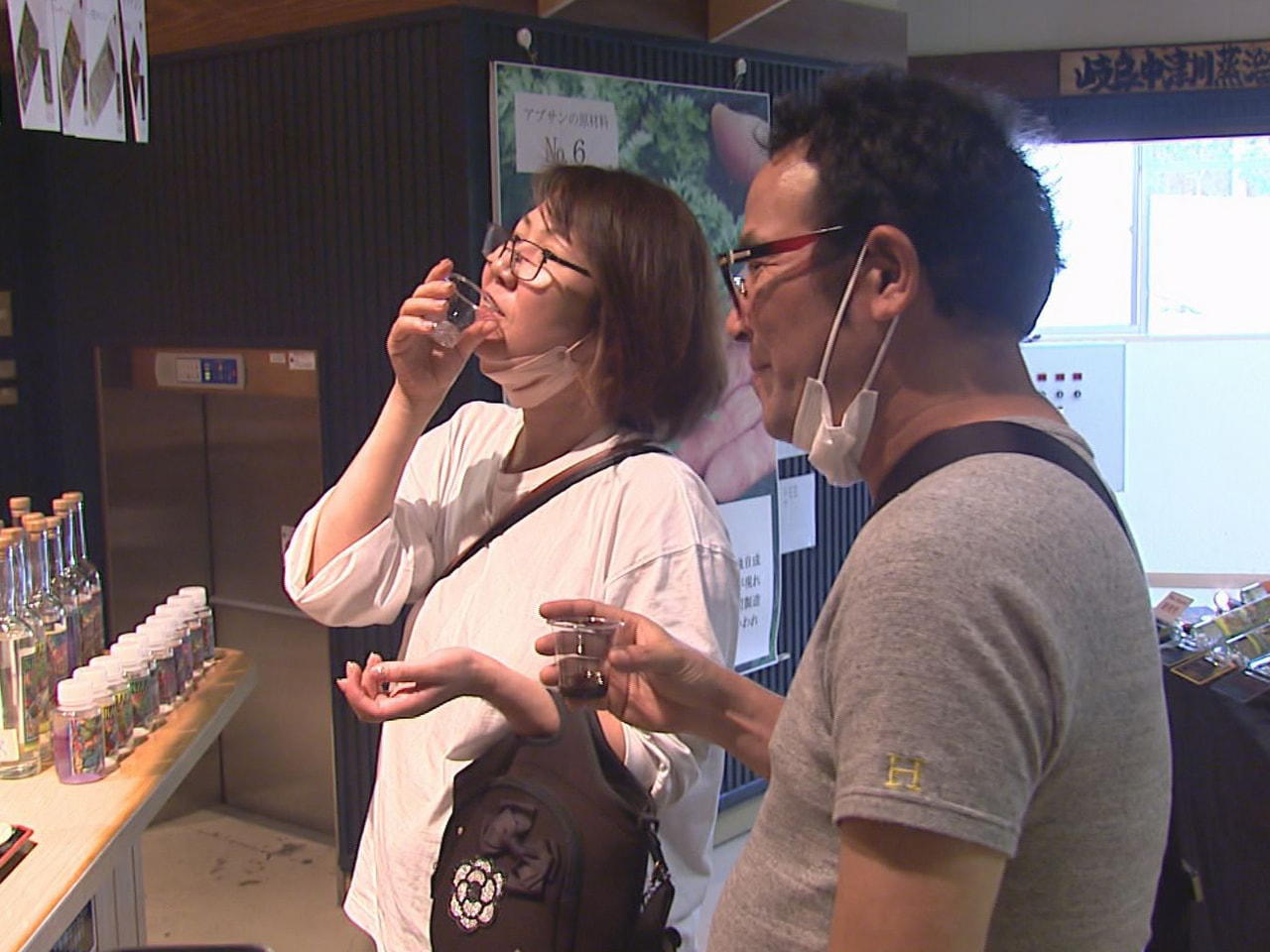 チコリの芋を蒸溜した焼酎が味わえる酒蔵を開放したイベントが3日から中津川市で始ま...