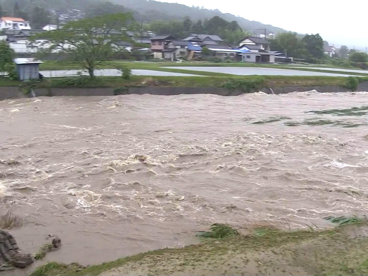 東海地方では、線状降水帯による非常に激しい雨が続いています。岐阜県では、３日明け...