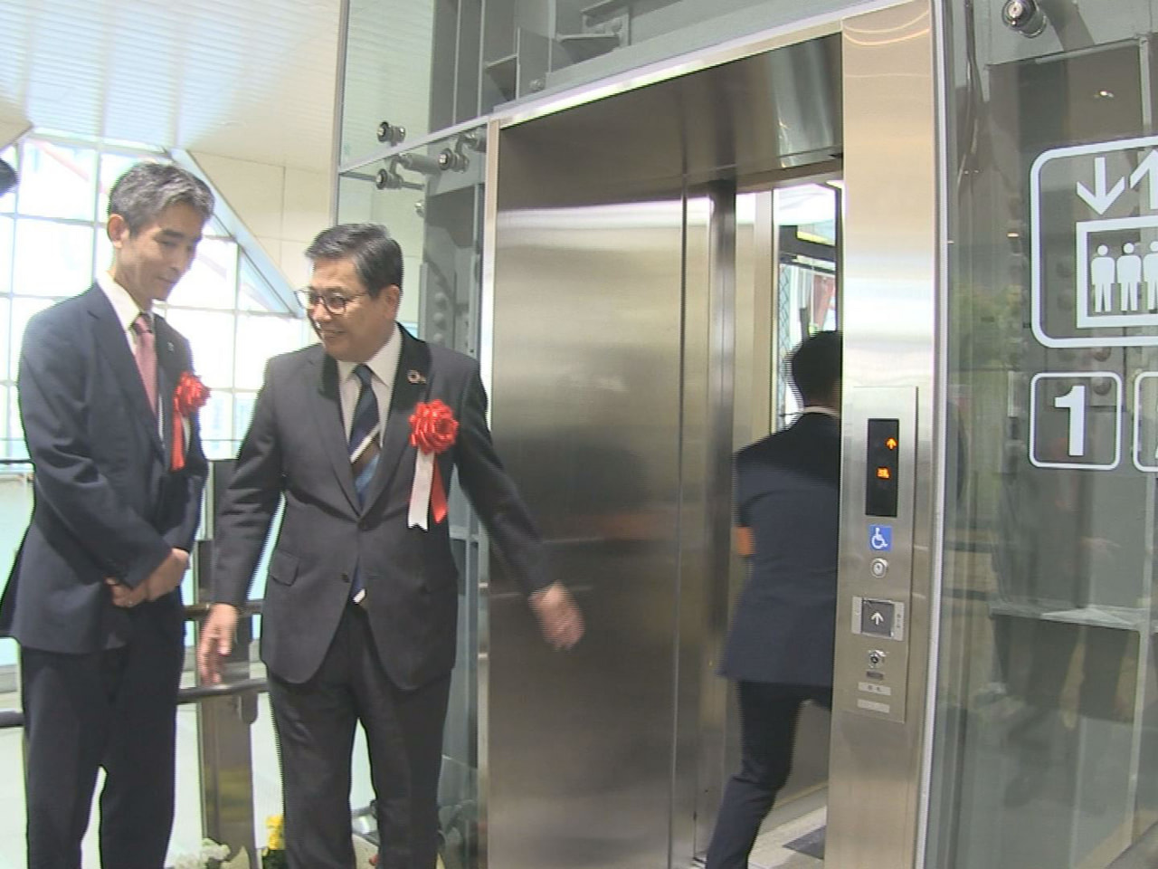 駅の改札内にエレベーターがなく利用者らから不便との声があがっていたJR岐阜駅。利...