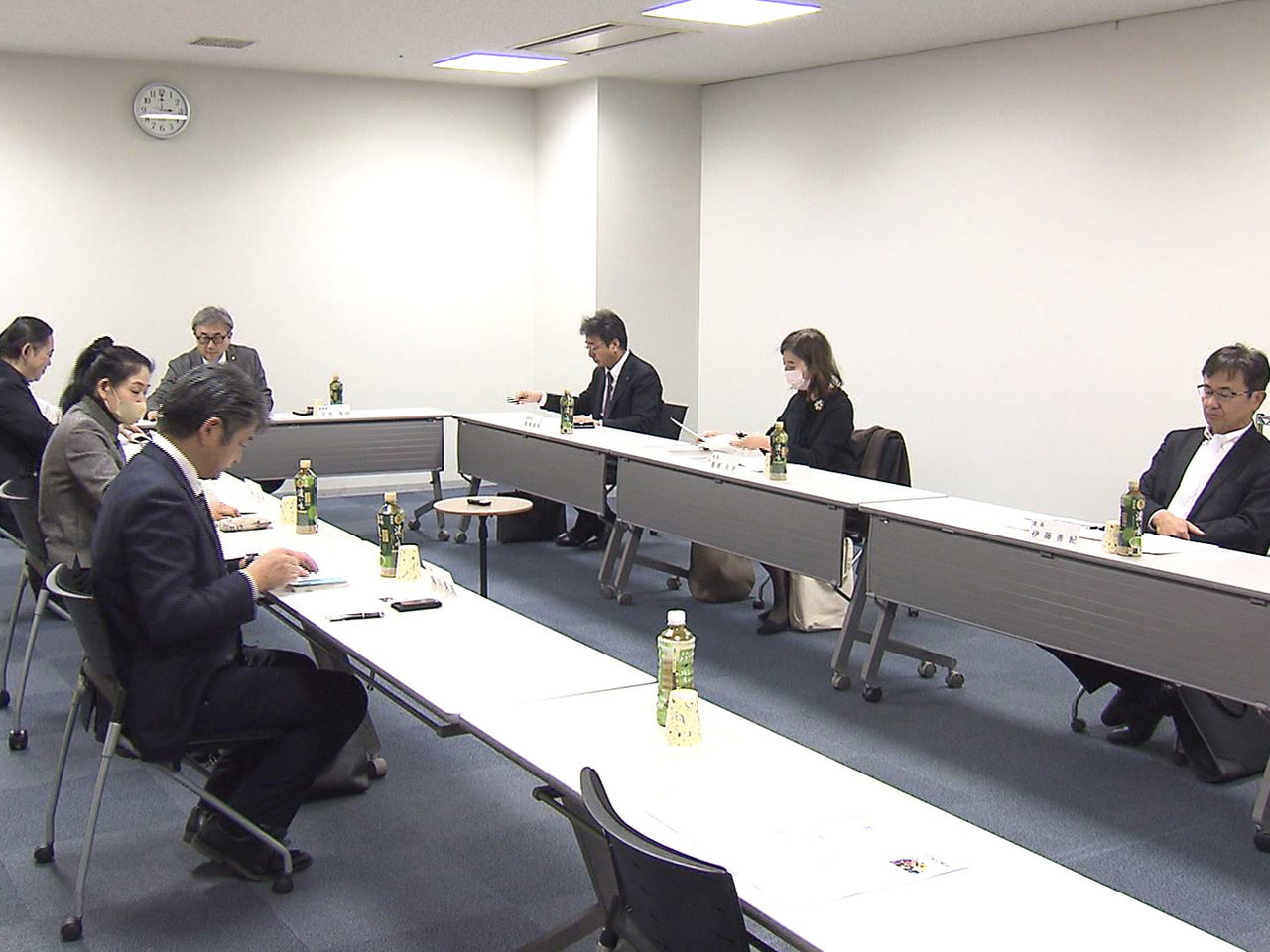 岐阜放送の番組審議会が21日開かれ、テレビ番組「甘党男子のシュガースポット」につ...