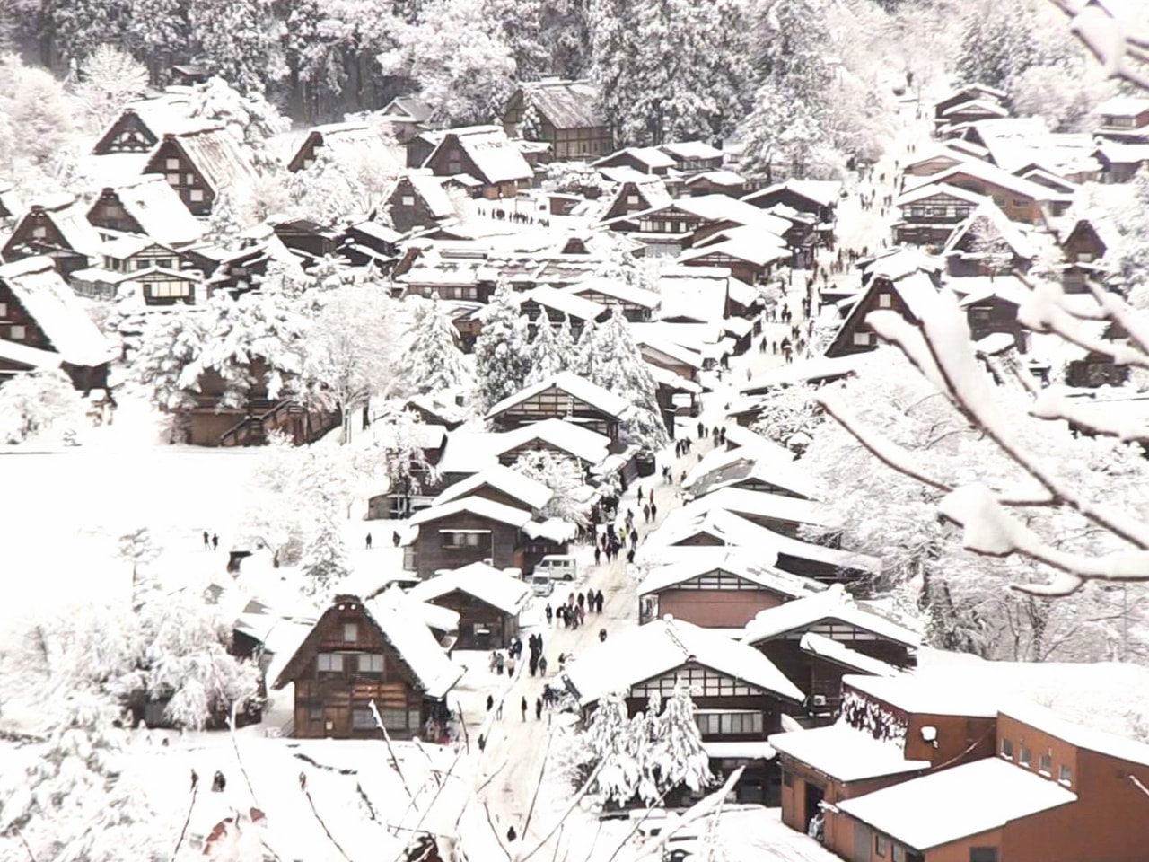 岐阜県では、２２日にかけて山地を中心に大雪となる可能性があり、岐阜地方気象台は、...