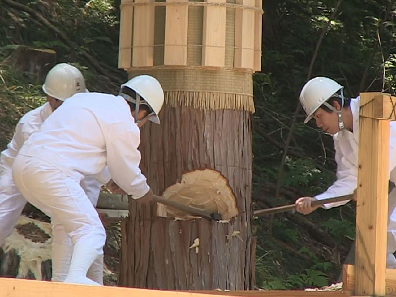 岐阜県中津川市で御神木の伐採式 式年遷宮へ｜ニュース｜ぎふチャン