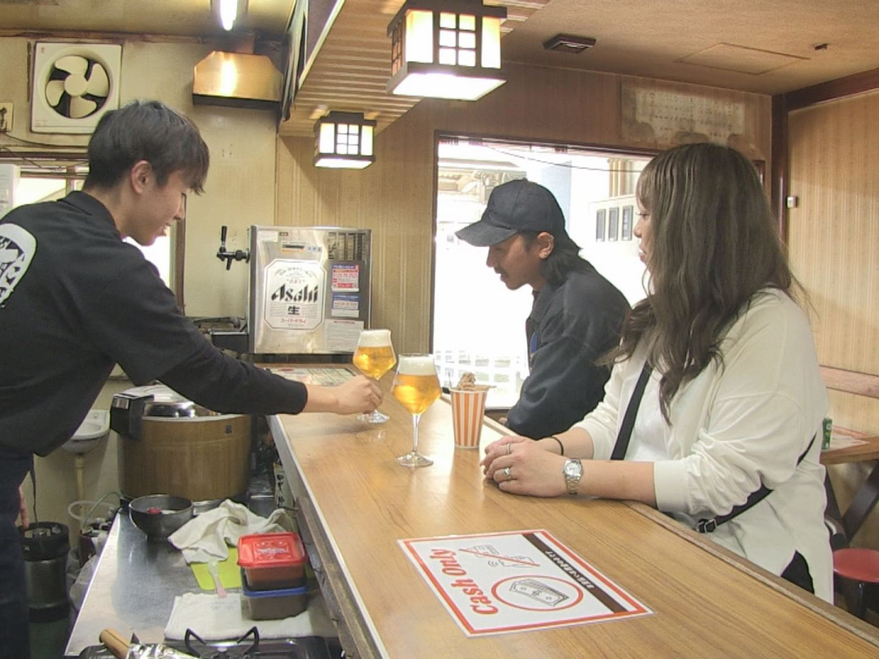 ＪＲ東海と岐阜県中津川市のまちづくり会社は、駅構内の空き店舗を活用して期間限定の...