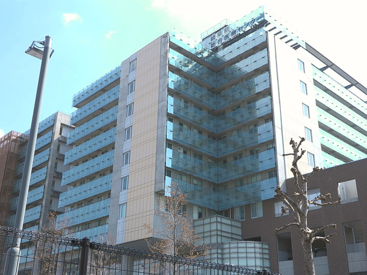 去年７月、岐阜県総合医療センターに入院していた３歳の女の子が、首に装着していた呼...