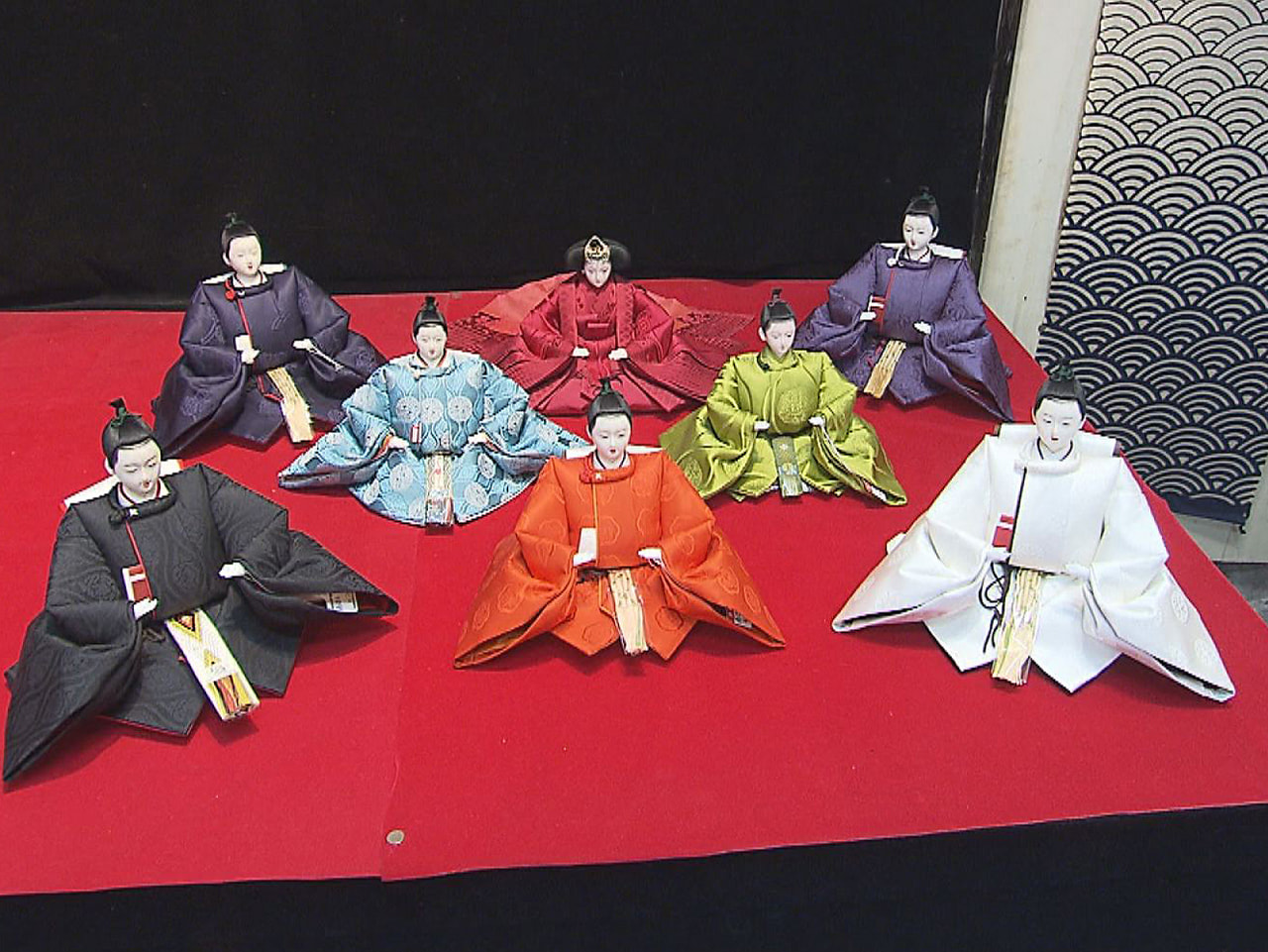 伝統的な「雛人形」に親しんでもらおうと、大垣市の老舗人形店が手がけた「ご縁雛」が...