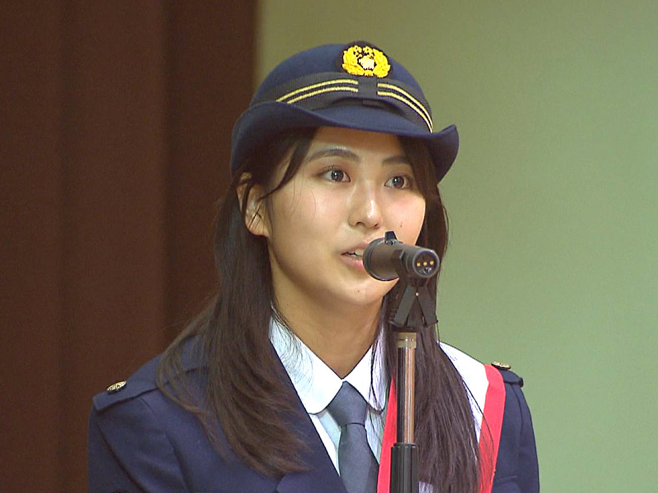 年末年始の地域安全運動と年末の交通安全県民運動に合わせ、美濃加茂市出身のタレント...