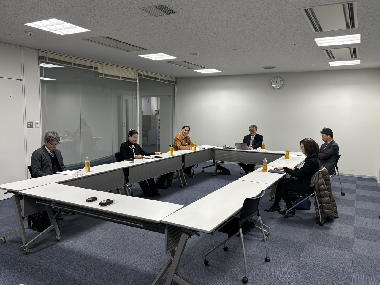 岐阜放送の番組審議会が２８日開かれ、出席した委員が、鉄工所の社長がたこ焼き店を開...