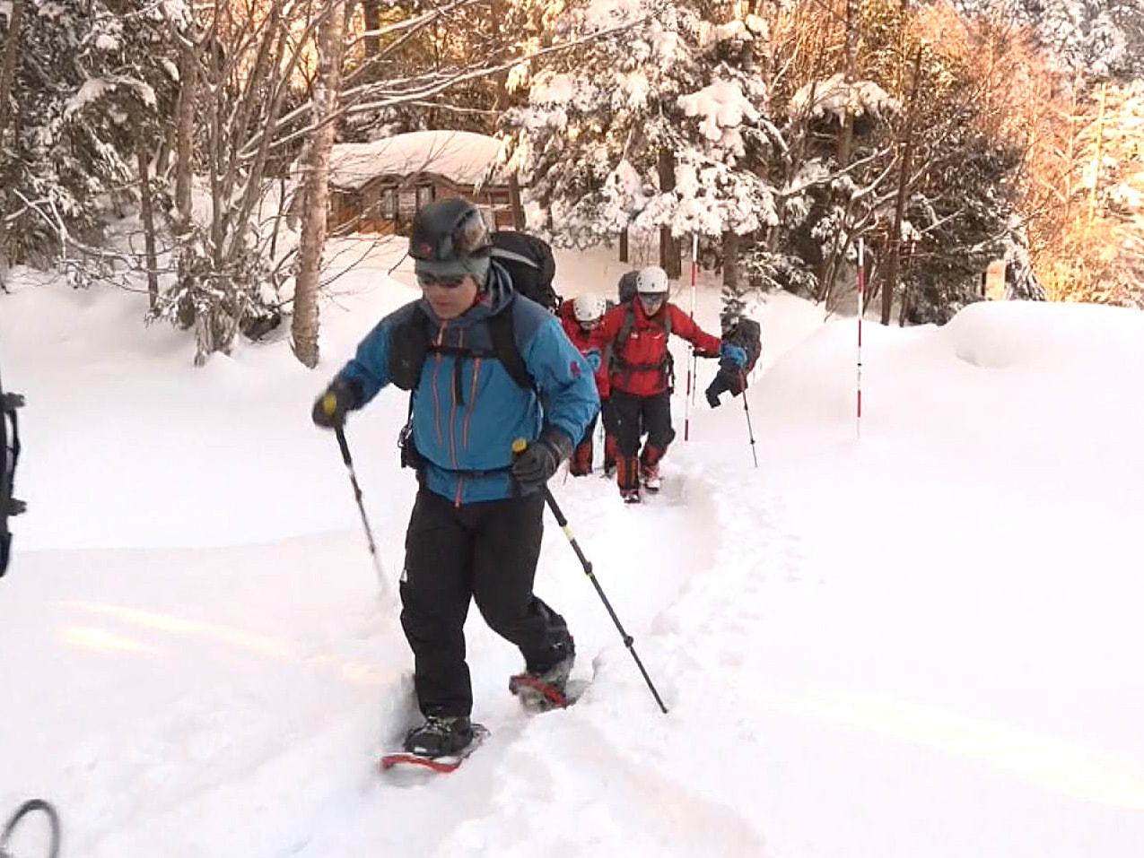 春山シーズンを前に、下呂市の御嶽山で警察と消防が遭難救助の合同訓練を行いました。...