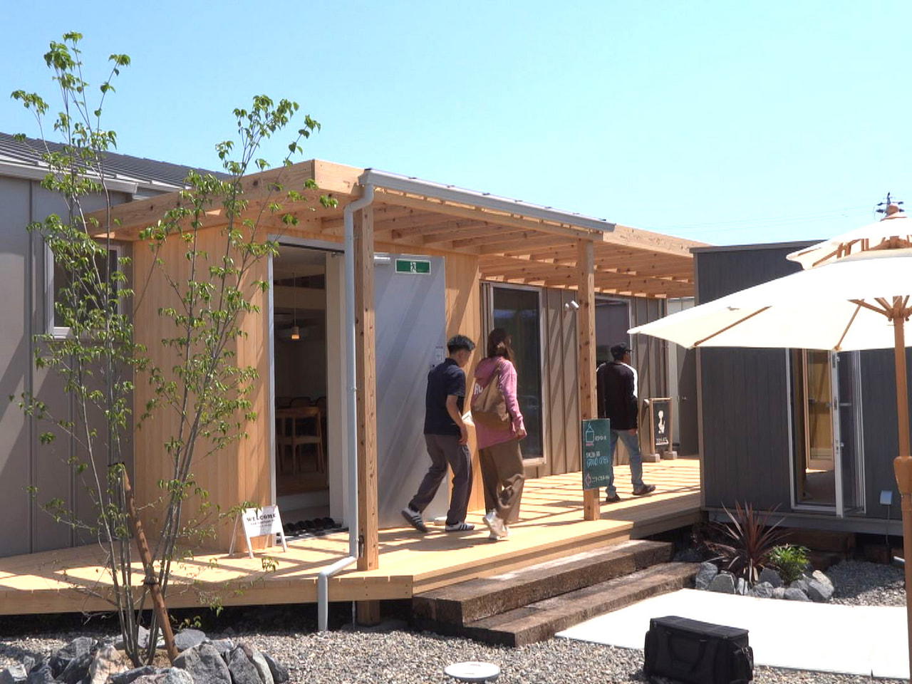 全国的に住宅価格が高騰する中、工場生産で低コストの住宅「ハコベるいえ」が注目を集...