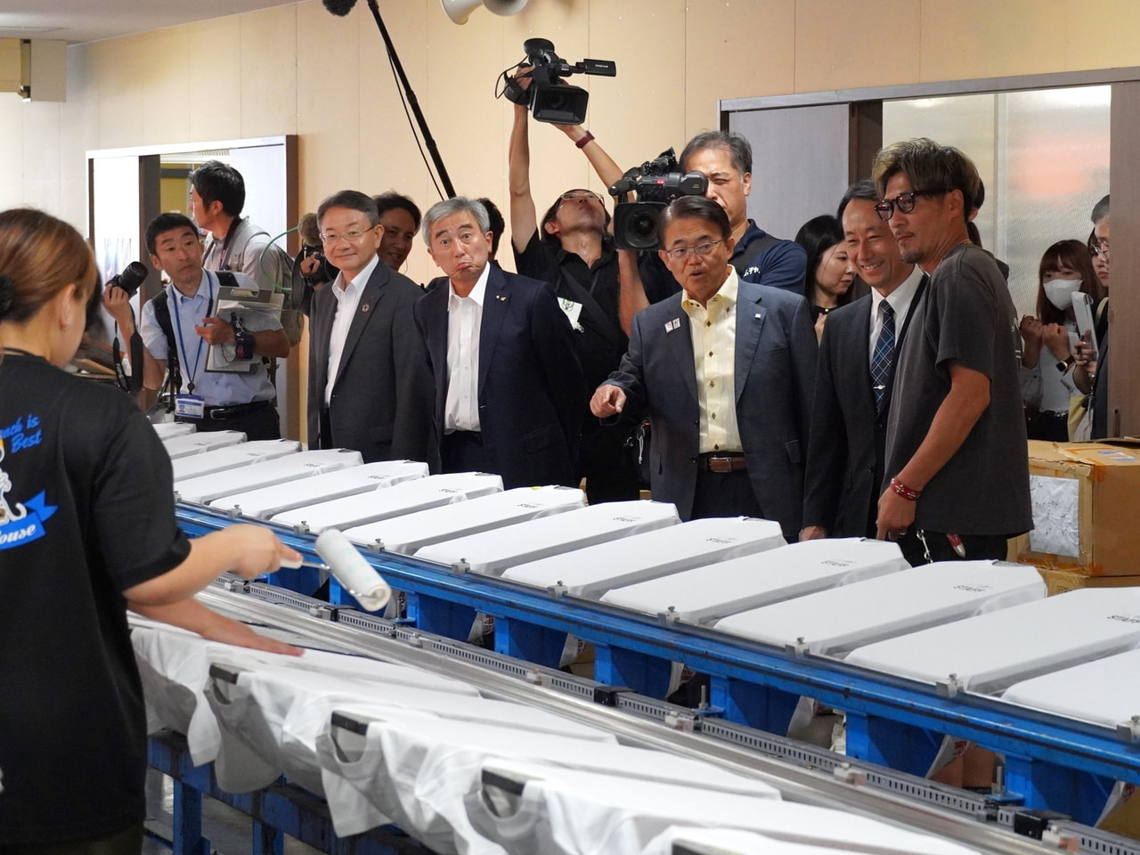 東海３県２市の知事市長会議が８日、岐阜県で開かれ、働き方改革や南海トラフ地震など...