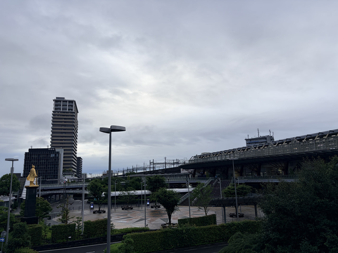 梅雨前線が西日本から東日本の太平洋側に停滞しており、活動が活発となっています。 ...