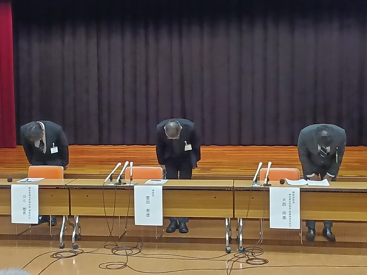 大垣市民病院は９日、 検査用試薬の放射性物質「酢酸ウラニル」が入った瓶を紛失した...