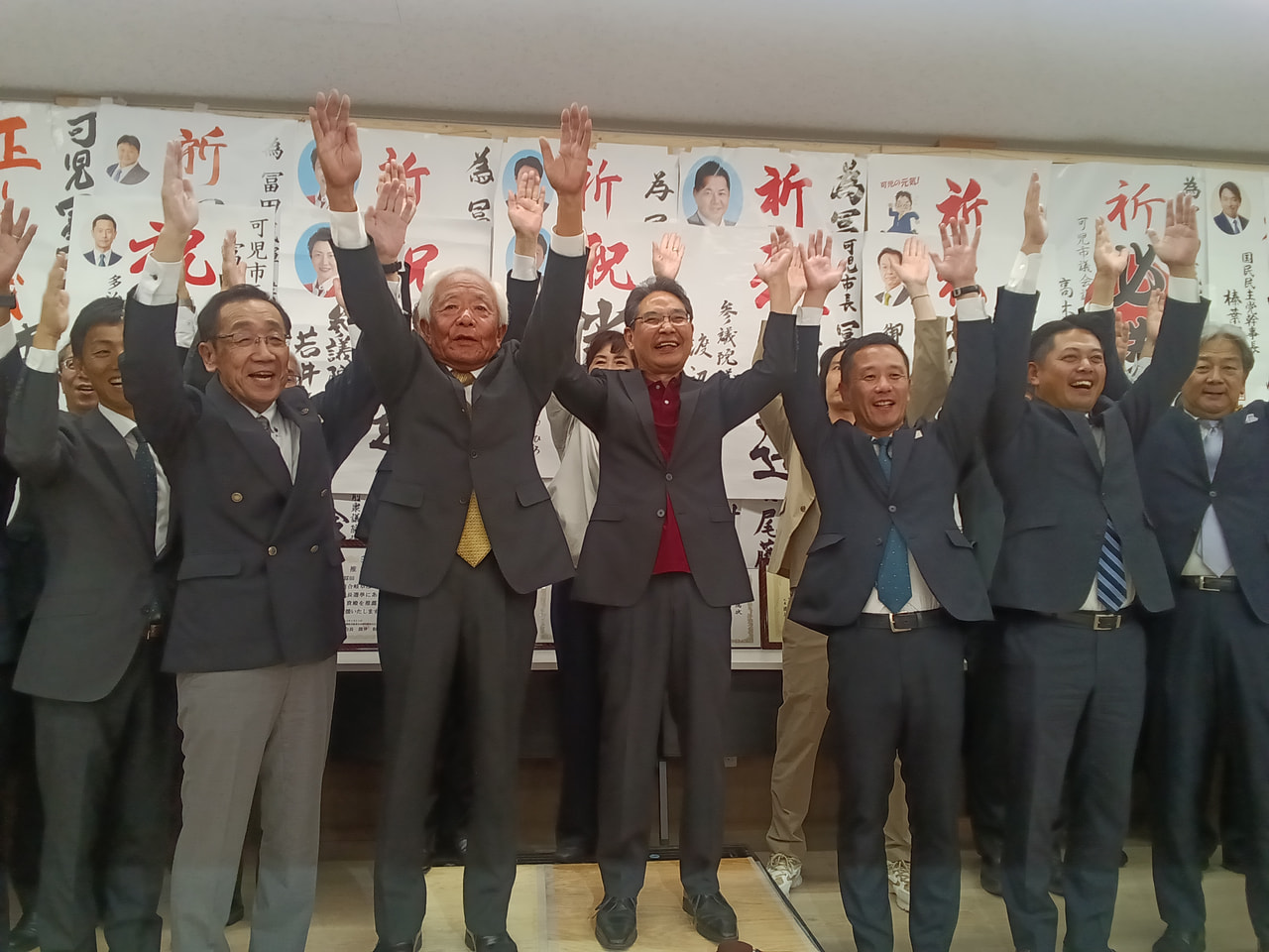任期満了に伴う可児市長選挙は１８日、投開票が行われ、無所属・現職の冨田成輝氏（７...