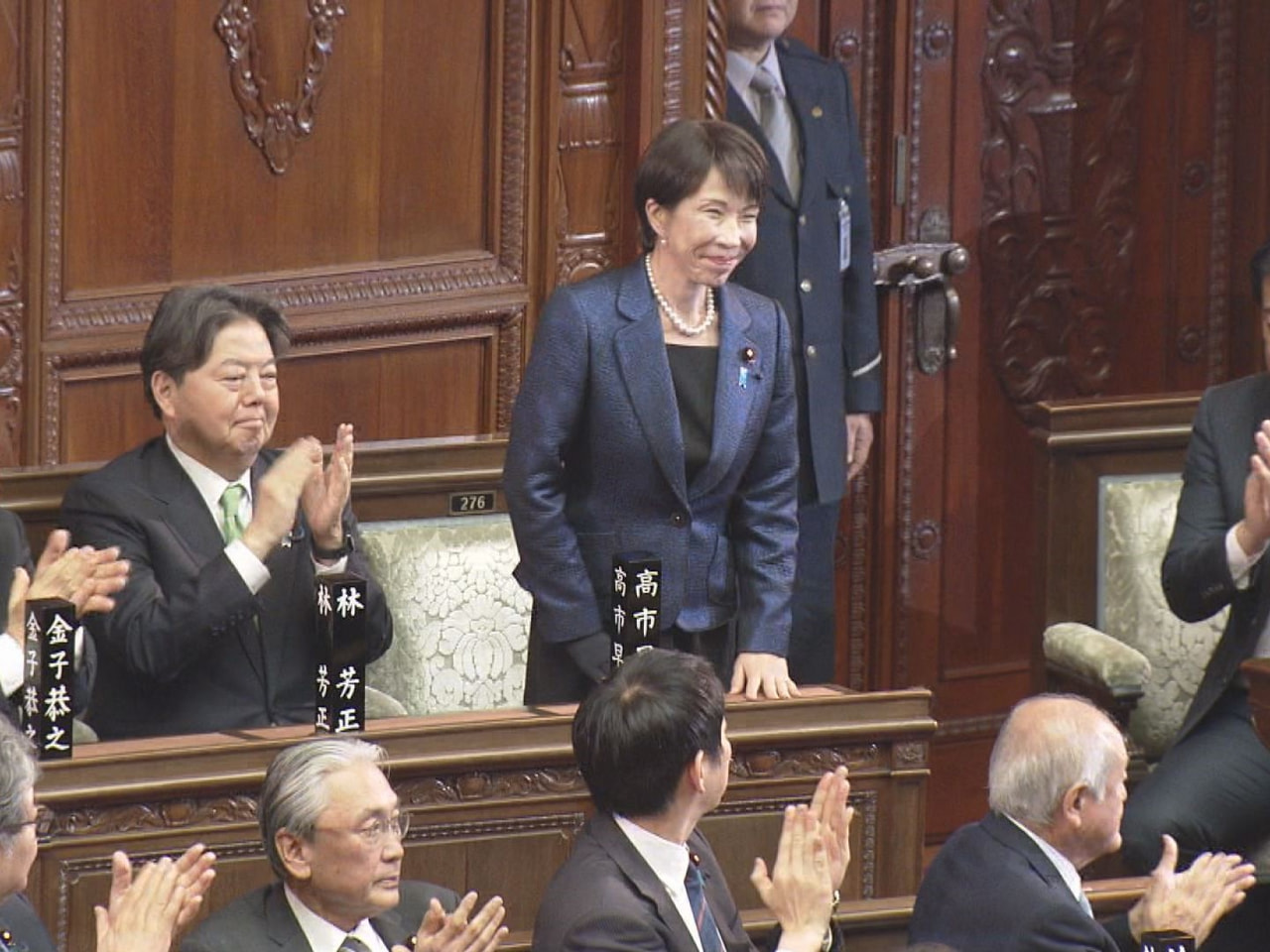 衆議院選挙を受けた特別国会は１８日召集され、自民党総裁の高市総理大臣が衆参両院で...