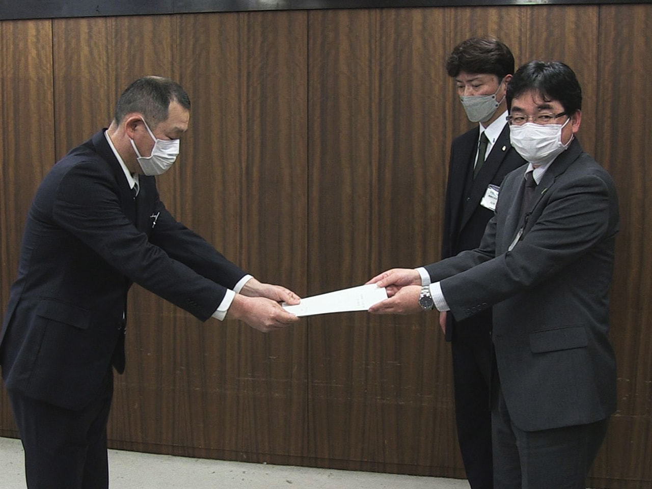 中津川市のリニア中央新幹線のトンネル工事で作業員が死傷する事故が起き県内の工区の...