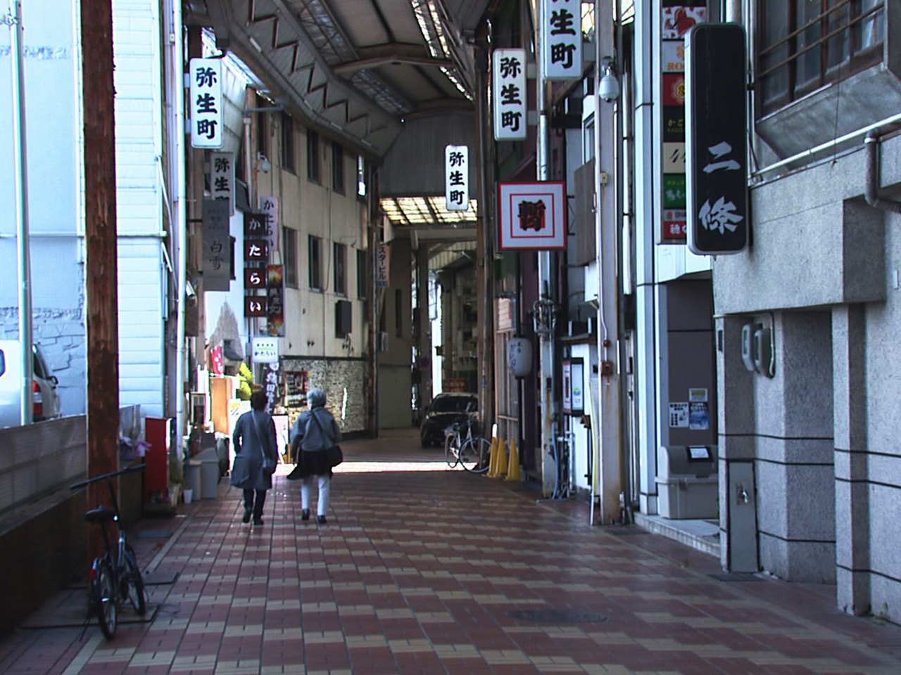政府は今夜、新型コロナウイルス対策本部の持ち回り会合でまん延防止等重点措置につい...