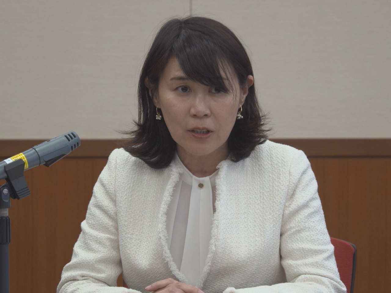 岐阜地方裁判所・家庭裁判所の所長に着任した小川理津子氏（６０）が１０日、会見を開...