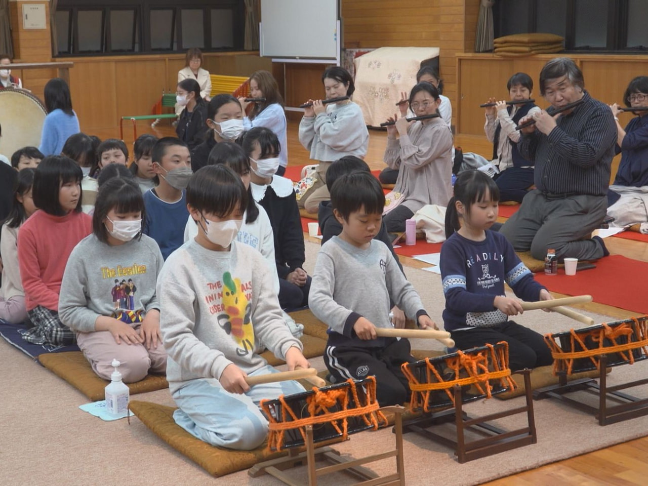４月４日・５日に岐阜市で開かれる岐阜まつりに向けて、山車のひとつ「安宅車」を練る...