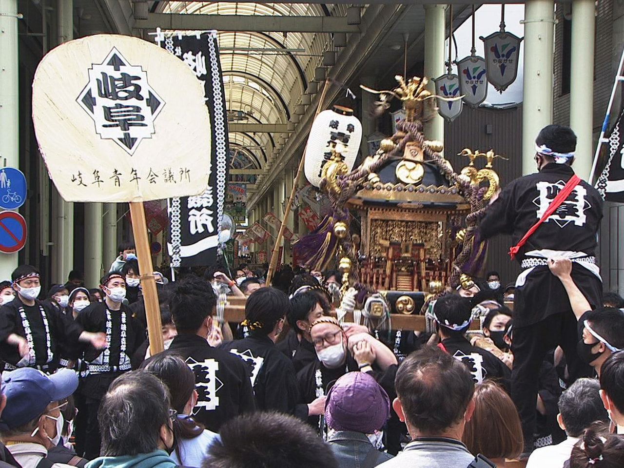 岐阜市の春を彩る岐阜まつり協賛第50回道三まつりが2日、3年ぶりに開催されました...