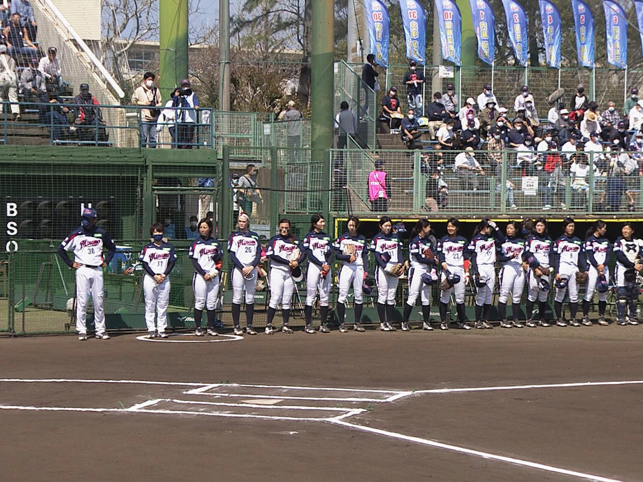 ジャパンダイヤモンドソフトボールリーグの大垣ミナモは、第2節でホーム開幕戦の9日...