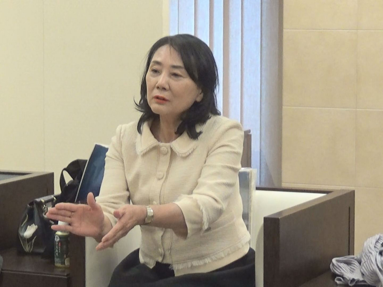 １９４５年７月の岐阜空襲の証言や資料を収集し、子どもたちの平和学習に取り組む「岐...