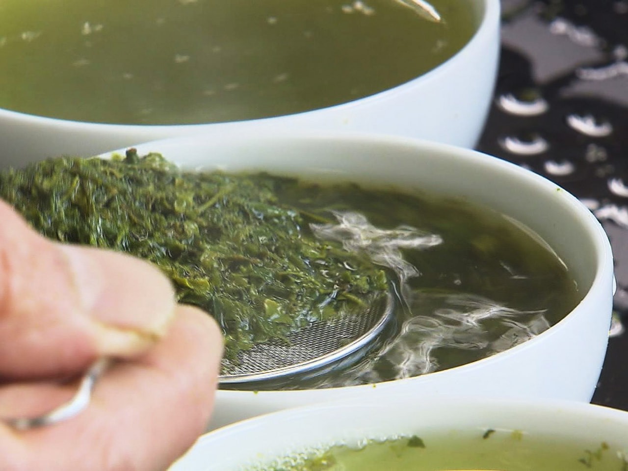 新茶の季節が到来です。県内有数のブランド茶「美濃いび茶」の一番茶の共販会が25日...